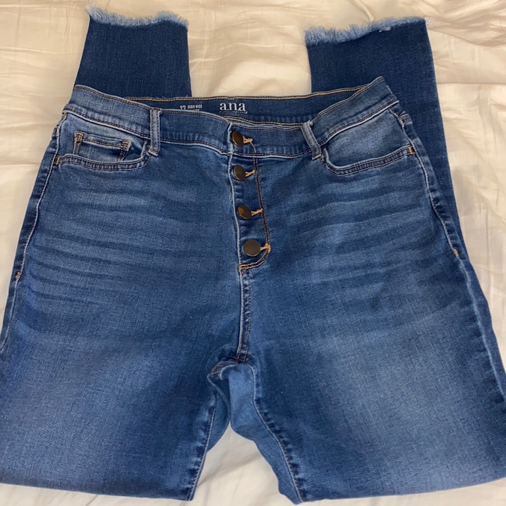A.n.a high rise jegging